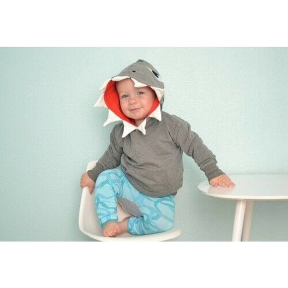 Doodle Pants 3D Shark Hoodie Size 5T $39.99